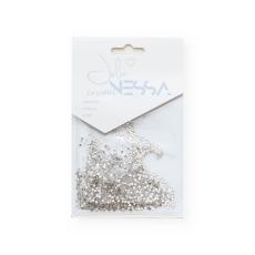 Opakowanie 1400 szt. bezbarwnych kryształków Crystal z logo Julia Nessa crystal
