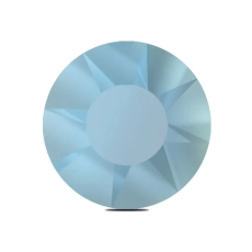 Kryształek Pastel Blue w rozmiarze 8 – jasnoniebieski, zbliżenie na szlif