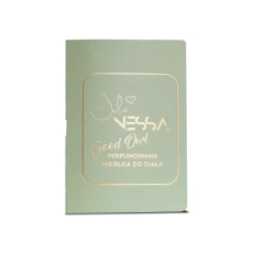 Zielony kartonik próbki perfumowanej mgiełki do ciała Good Owl ze złotym nadrukiem