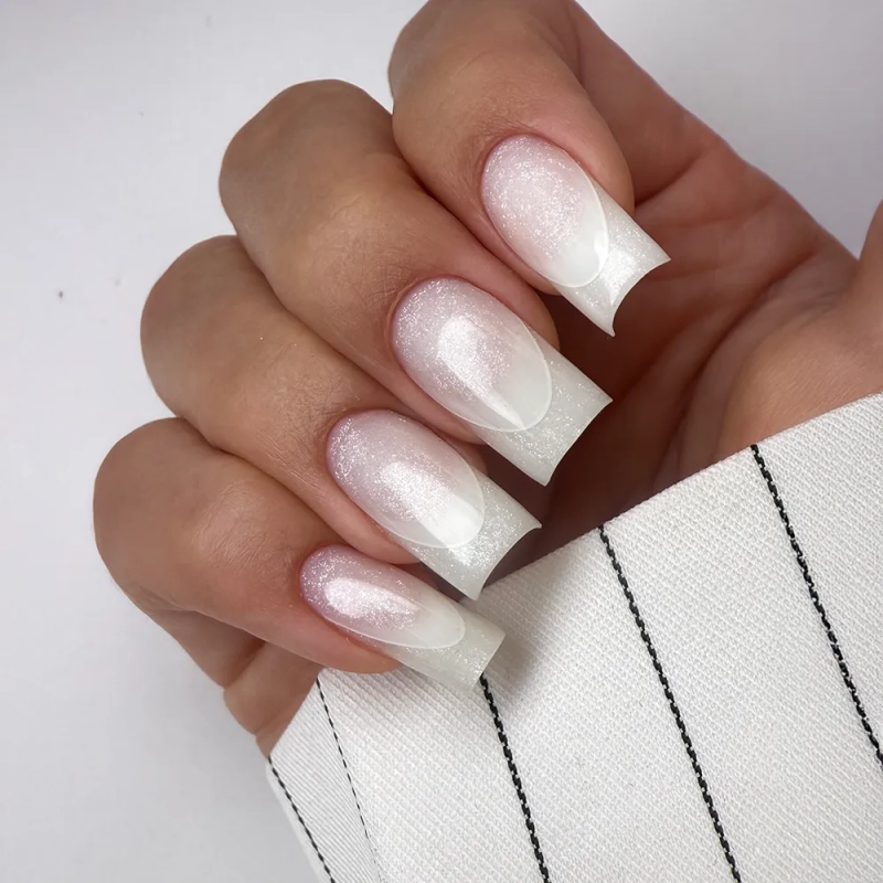 Naklejki na paznokcie - biały french