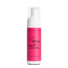 Różowa butelka z pompką – perfumowana pianka do mycia rąk Angel Glow